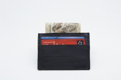 

Coovs Men Black Genuine Leather Wallet(8 Card Slots)