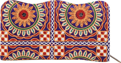 

Craft Trade Casual Multicolor Clutch