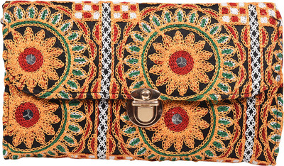 

Craft Trade Casual Multicolor Clutch