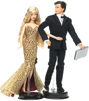 

Mattel Barbie Loves Pop Culture - James Bond 007 Ken And Barbie Gift Set(Multicolor)