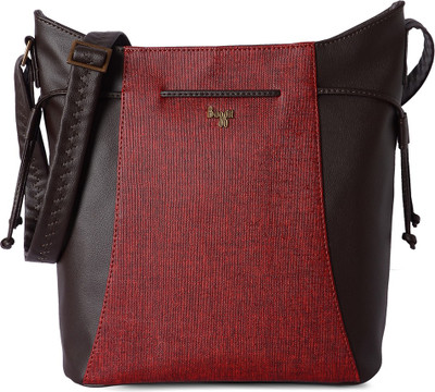 

Baggit Tote(Red, Black), Black;red