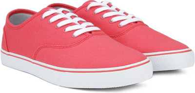 

United Colors of Benetton Sneakers For Men(Red, 905