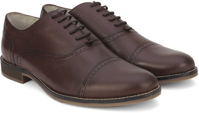 

United Colors of Benetton Corporate Casual shoes For Men(Brown, 901