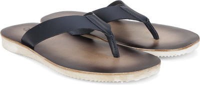 

United Colors of Benetton Slippers, 902