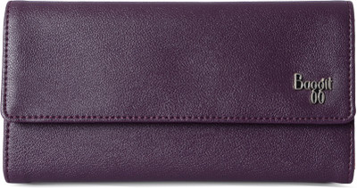 

Baggit Casual Purple Clutch