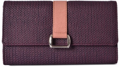 

Baggit Casual Maroon Clutch