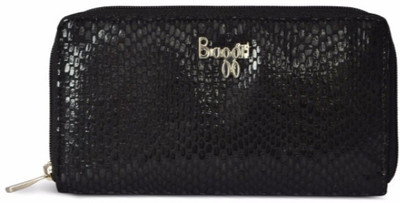 

Baggit Casual Black Clutch