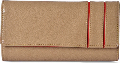 

Baggit Casual Beige Clutch
