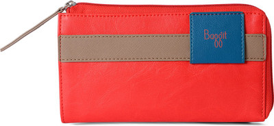 

Baggit Casual Red Clutch