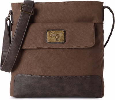 

Baggit Messenger Bag(Brown)