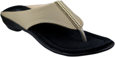 

Leatherwood1 Women Beige Casual