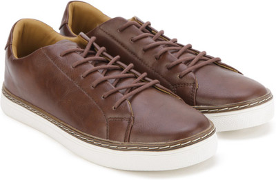 

United Colors of Benetton Sneakers For Men(Brown, 902