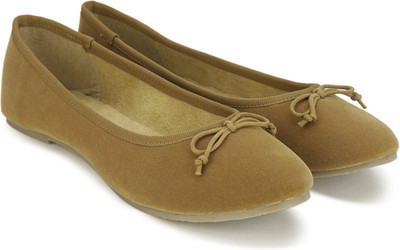 

CL by Carlton London CLL-4000 Bellies For Women(Tan
