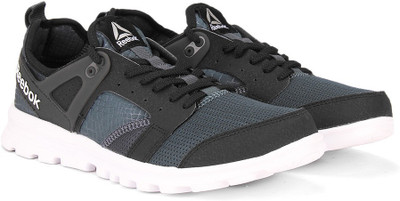

REEBOK AMAZE RUN Running Shoes For Men(Blue, Smoky indigo/black/slvr