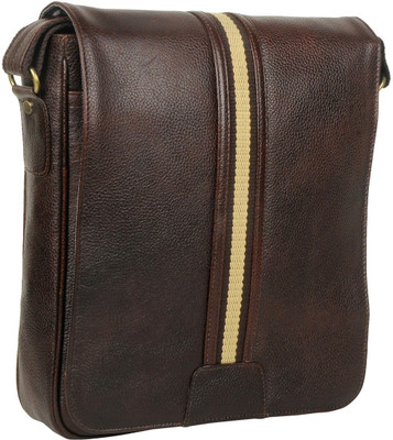 

Leather Bags & More... LBM_MSG000318 Messenger Bag(Brown, 6 L)