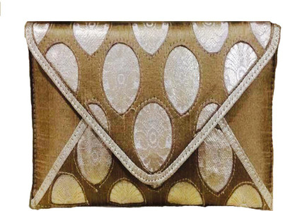 

CRAFTBAZAAR Party Gold Clutch