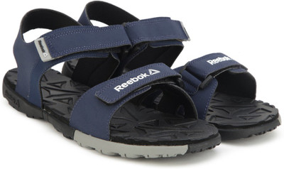 striker sandals flipkart