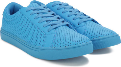 

United Colors of Benetton Sneakers For Men(Blue, 902