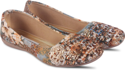 

Anand Archies Bellies For Women(Multicolor, Beige