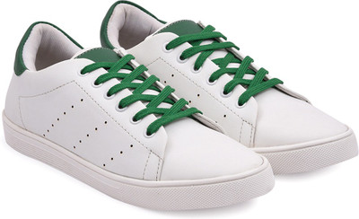 

Bacca Bucci Sneakers For Men(White, Green