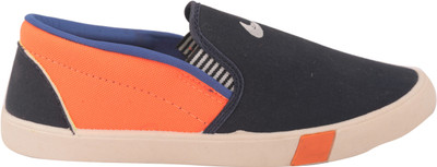 

FULTEN Casual Shoes Sneakers For Men(Multicolor, Orange