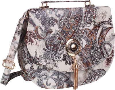 

MODESTIE Girls Casual White PU Sling Bag