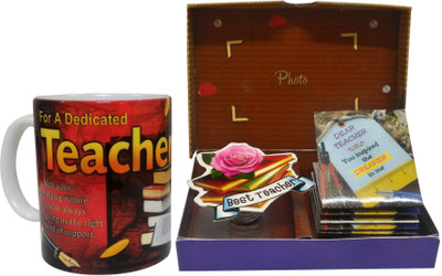 

Saugat Traders Greeting Card, Mug Gift Set