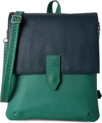 

Baggit L Affinity Y G Andrew Ultra Marine (Green) S 3 L Backpack(Green)