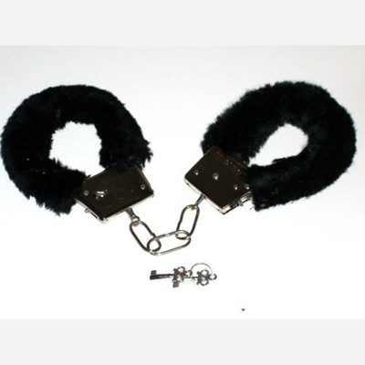 

PARTY PROPZ Black HANDCUFF SET OF 1/BACHELORETTE PARTY DECORATION/BRIDE TO BE ACCESSORIES - 1 g