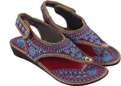 

Glam World Women Red Flats