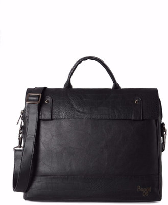 

Baggit Messenger Bag(Black)