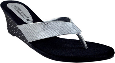 

Leatherwood1 Women Silver Wedges