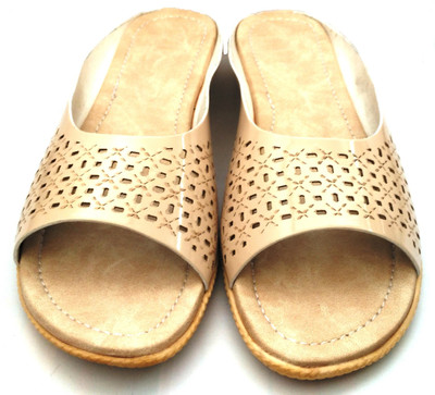 

LM Women NATURAL Flats