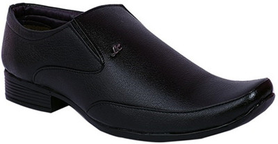 

Domestiq Slip On For Men(Black