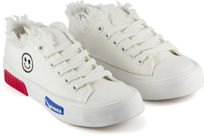 

DeVEE Spread Heppiness Smiley White Canvas Shoes For Women(White