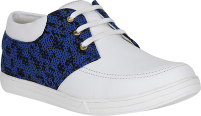

Emosis Elite Boat Shoes For Men(Multicolor, White