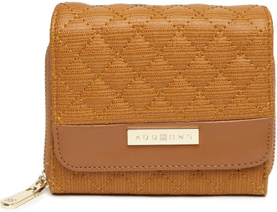 

Addons Casual Brown Clutch
