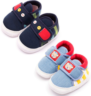 

Infano Boys & Girls Velcro Casual Boots(Multicolor