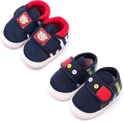 

Infano Boys & Girls Velcro Casual Boots(Multicolor