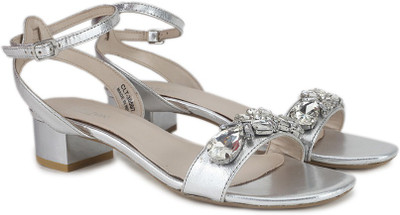 

Carlton London Women SILVER Heels