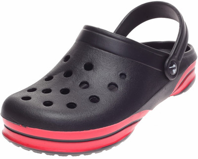 

Magnet Men Black Sandals