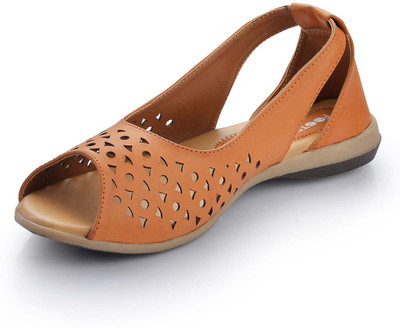 

Footsoul Women Tan Casual