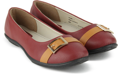 

Bata SIDE BUCKLE Bellies For Women(Multicolor, Red