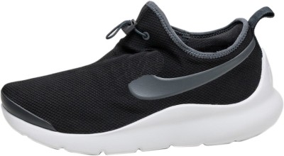 

Pro Air Max Aptare Essential Running Shoes For Men(Black