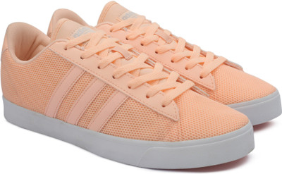 ADIDAS NEO CF DAILY QT W Sneakers For Women(Orange, Hazcor/hazcor/msilve