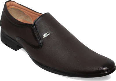 

Feetway Pointed Mat Shine Formal Shoes Slip On For Men(Brown