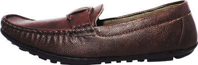 

TOIZ MEN BROWN LOAFER SHOES Loafers For Men(Natural