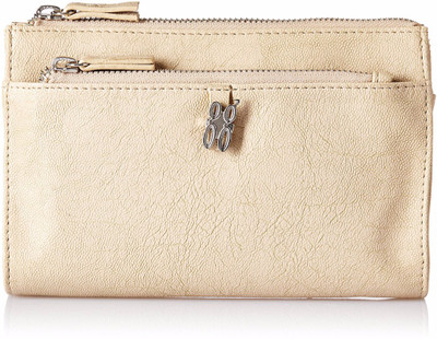 

Baggit Casual Beige Clutch