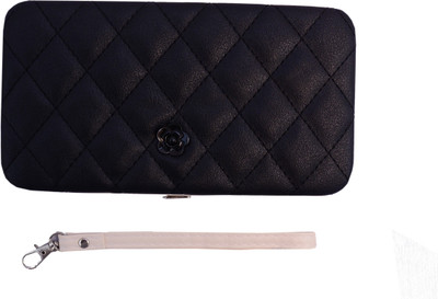 

Charu Boutique Casual Black Clutch