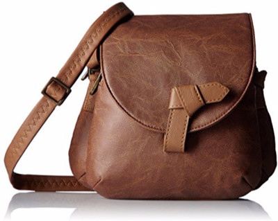 

Baggit Women Casual Brown PU Sling Bag